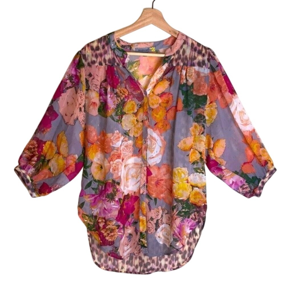 Figueroa & Flower Women's Sheer‎ Floral Leopard Blouse Size Large